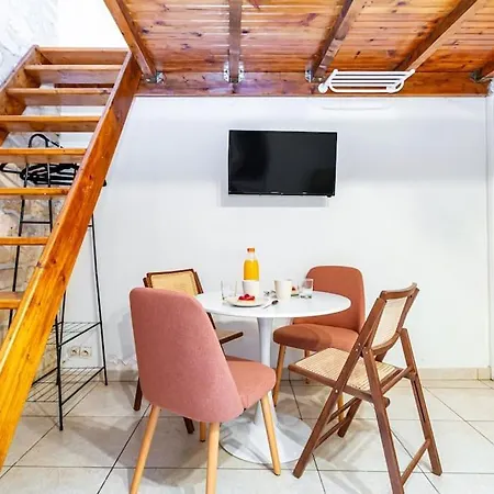 Proche Nation - Ii Apartament *