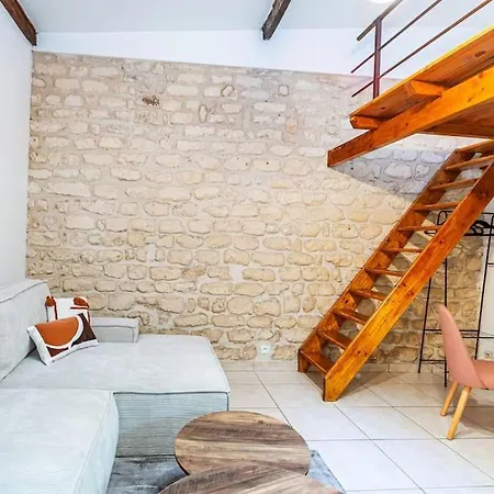 Proche Nation - Ii Apartament